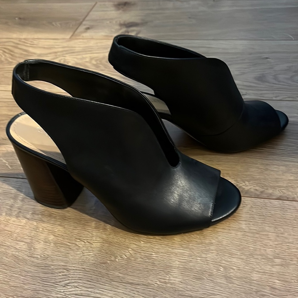 Gibson Latimer heels